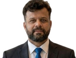 العميل Mr  Rais