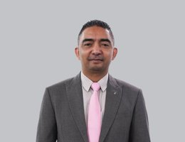 Agent Alistair Aslam Watson