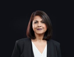 العميل Veena  Muddap