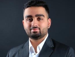 العميل Krish Joura