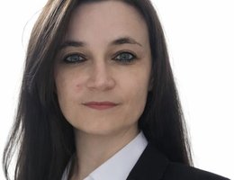 العميل Angelique  Van Slingeland 