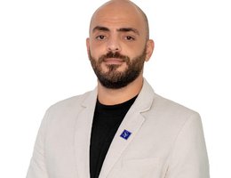 العميل Rakan Hyari