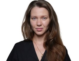 العميل Svetlana Nazarina