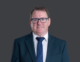 العميل Joe Dolan