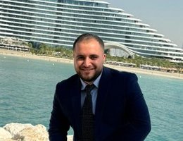 العميل mustafa Al Merai