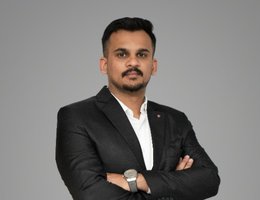 العميل Haroon Ashar