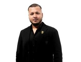 العميل Aaron Hakels