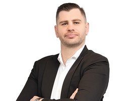 العميل Kamen Jay Picken