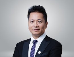 العميل Yingqing Hu