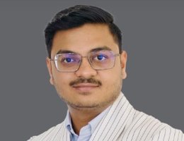 العميل Pratham Rastogi