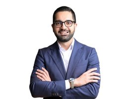 العميل Karan Wadhwani 