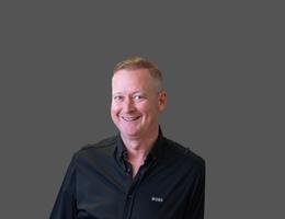 Agent Rene Bartenbach