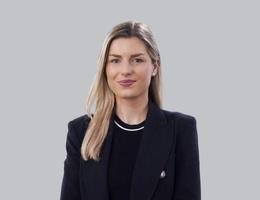 Agent Leah Peak