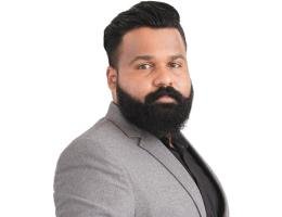 العميل Nirmal Nair 