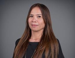 العميل Annie Cabag