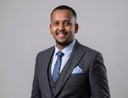 العميل Khalid Ali