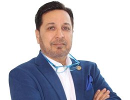 العميل Zulfiqar Ali