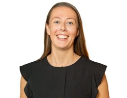 العميل Alice Rose White