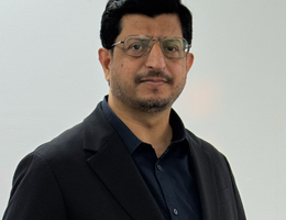 العميل Khuram Aziz