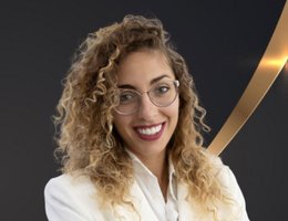 العميل Camilla  Pascarella