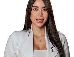 Agent Marcela Guarin Toro