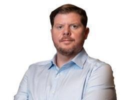 العميل Miles Burn