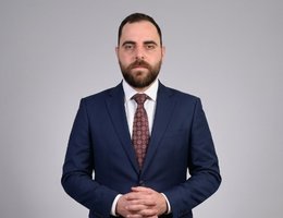 العميل Yousuf Nasr
