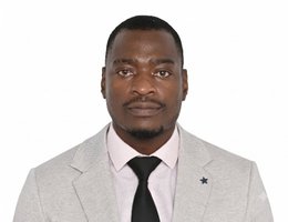 العميل Farai Masawi