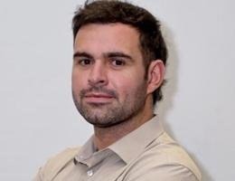 العميل Declan Flannery 