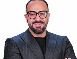 العميل Amr Issa