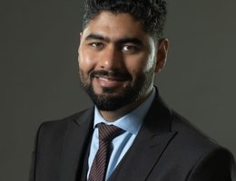 العميل Sultan   Chugtai 