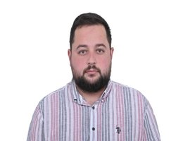 العميل Artem Gurdzhiev