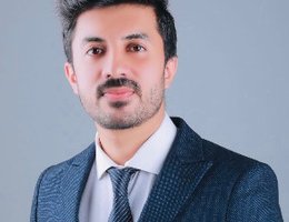 العميل Saqib Khurshid