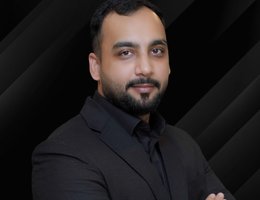 العميل Abu Bakar Naveed
