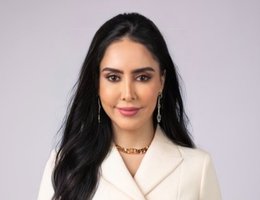 العميل Banafsheh Kalantari