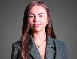 العميل Jodie Dunbar