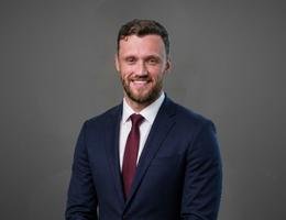 العميل Jake Doolan