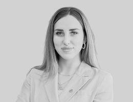 Agent Milena Vujic