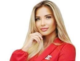 العميل Lina Elias