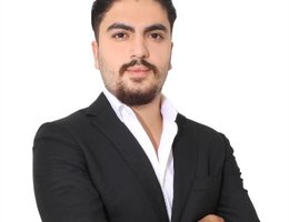 العميل Iliya Alaghband