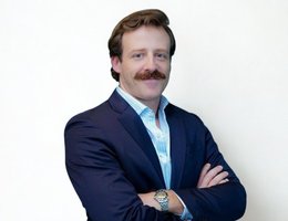 العميل Carlo Fanini