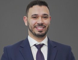 العميل Hassan Ibrahim 