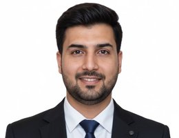 العميل Hamza Khan