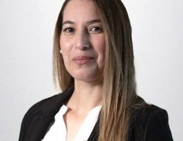 العميل Radia Belmadani