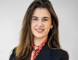 العميل Alina Harkusha