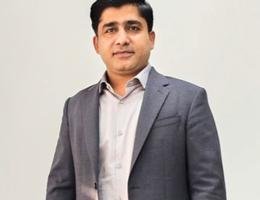 العميل Asif Ali