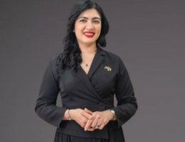 العميل Khosiyat  Rikhsieva
