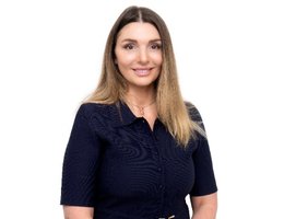 العميل Alyssa Shmidt