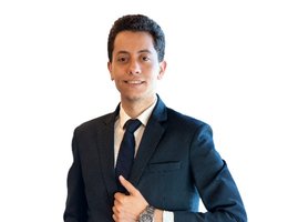 العميل Omar Hussein