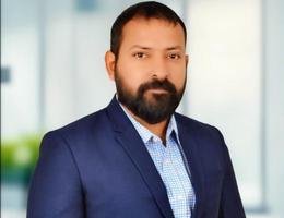 العميل Tanveer Hussain